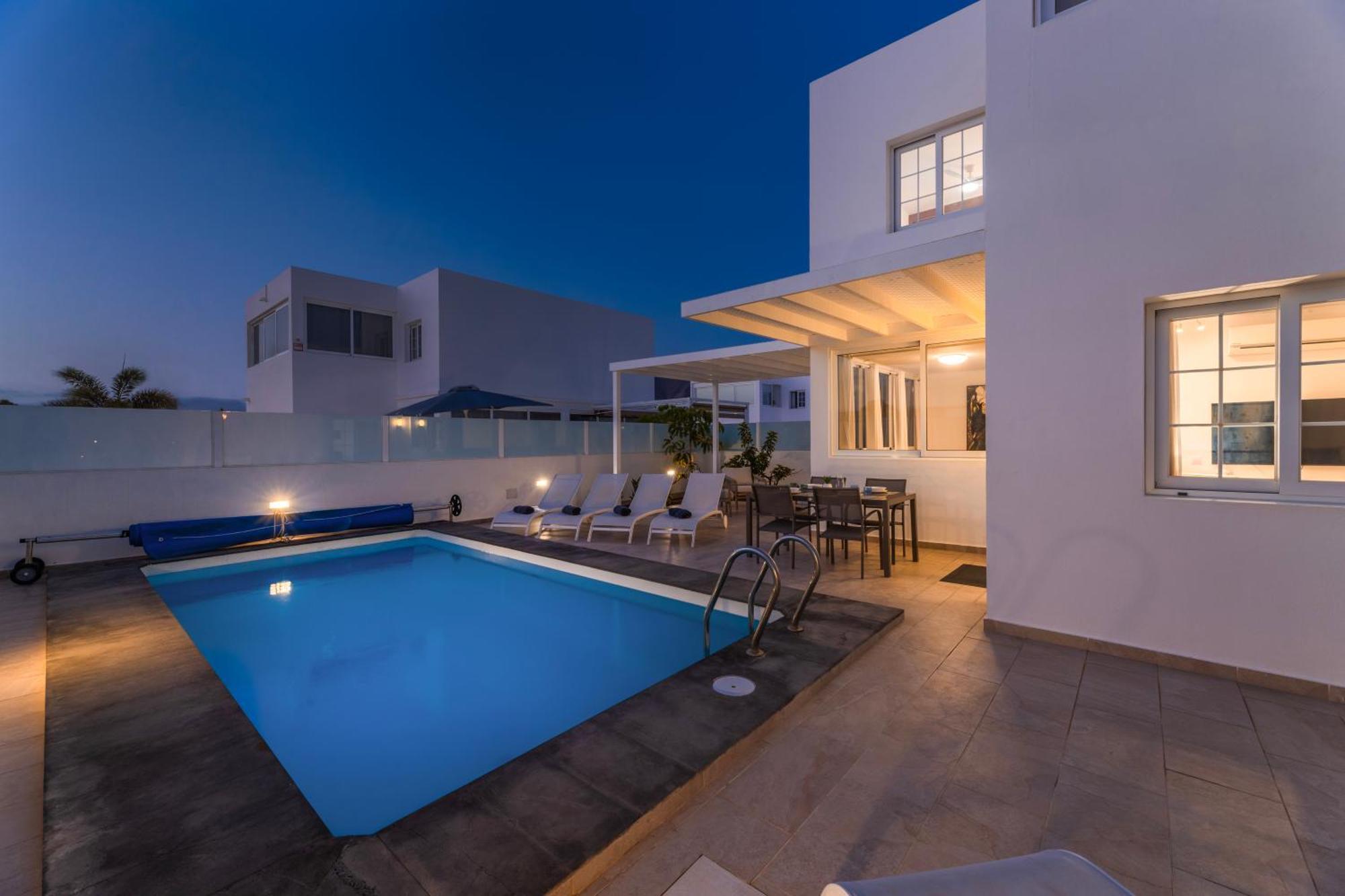 Villa Atlantica - Heated Pool In Playa Blanca Екстериор снимка