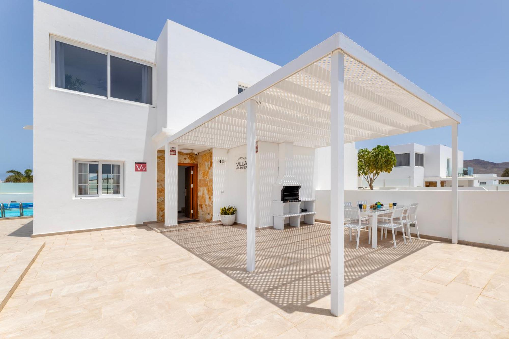 Villa Atlantica - Heated Pool In Playa Blanca Екстериор снимка